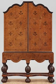 SKÅP, enligt uppgift Carl Malmsten, 1917 för NK.