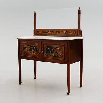 SIDEBOARD, 1900-talets första hälft.