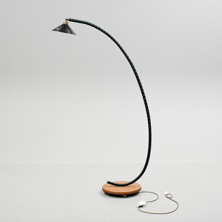 GOLVLAMPA, 1900-talets andra hälft.