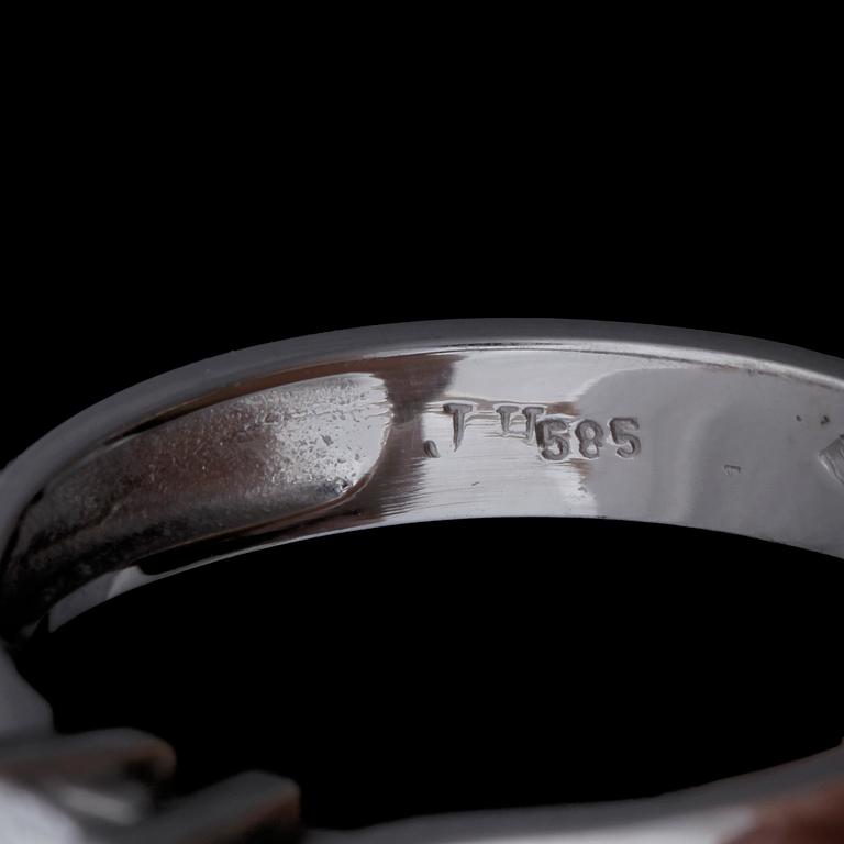 RING, enstensring, 14k vitguld med briljantslipad diamant ca0,92ct. Tot vikt 3,2g.