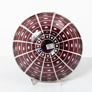 Edward Hald, a "slipgraal" glass vase, Orrefors 1947.