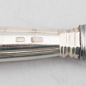 Ole Hagen, a Sterling Silver Cake Knife, "Rosenborg", A Michelsen, Copenhagen circa 1960.