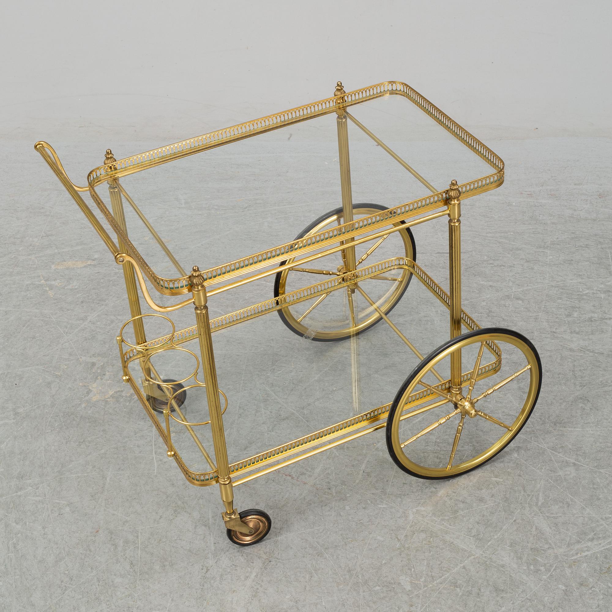 A second half of the 20th Century drink trolley.