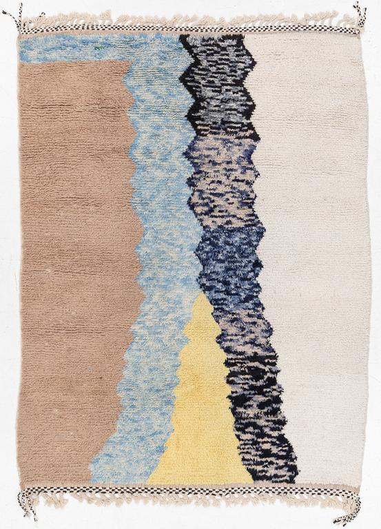 Carpet, Morocco, approx. 240 x 175 cm.