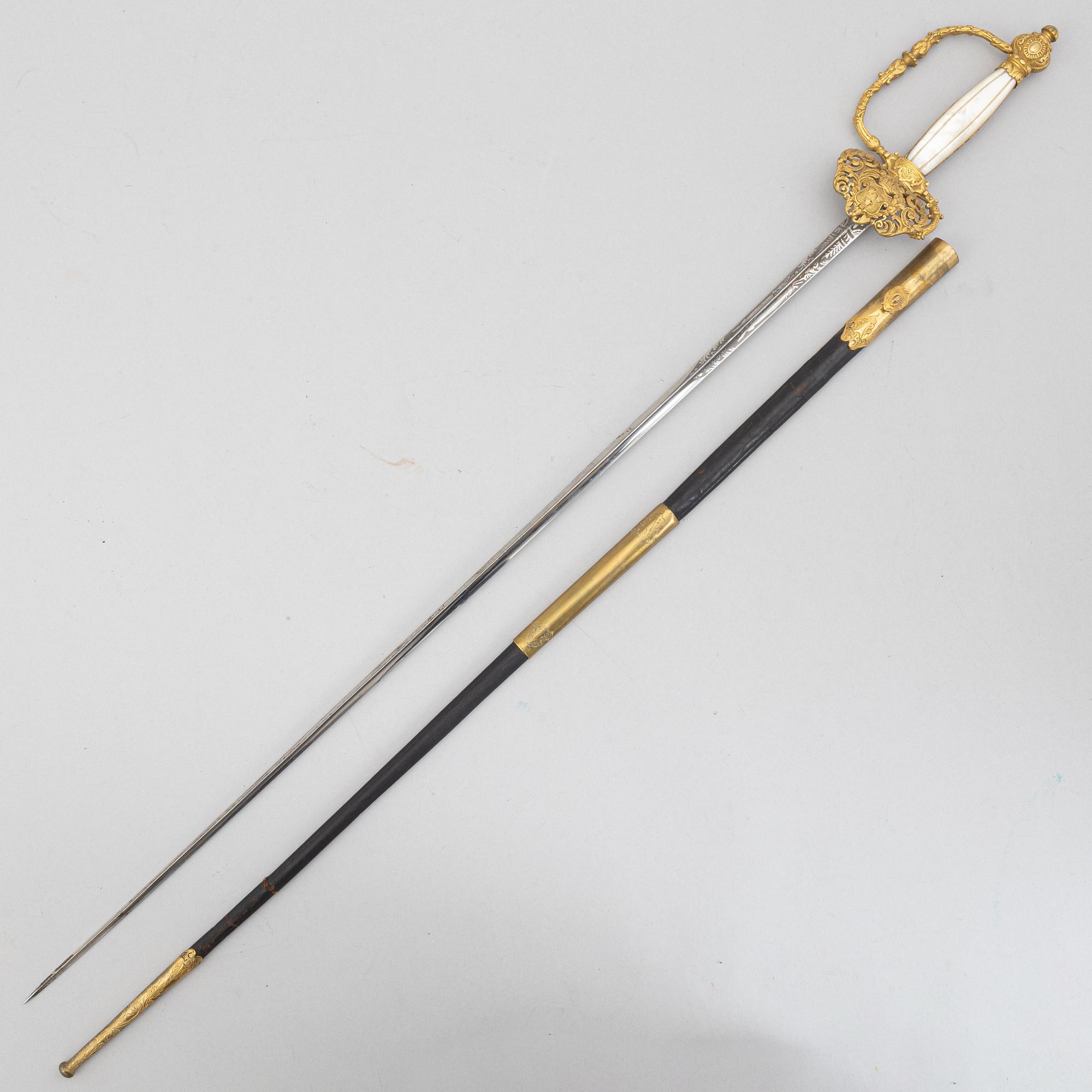Värja, svensk, 1800-tal, med balja.