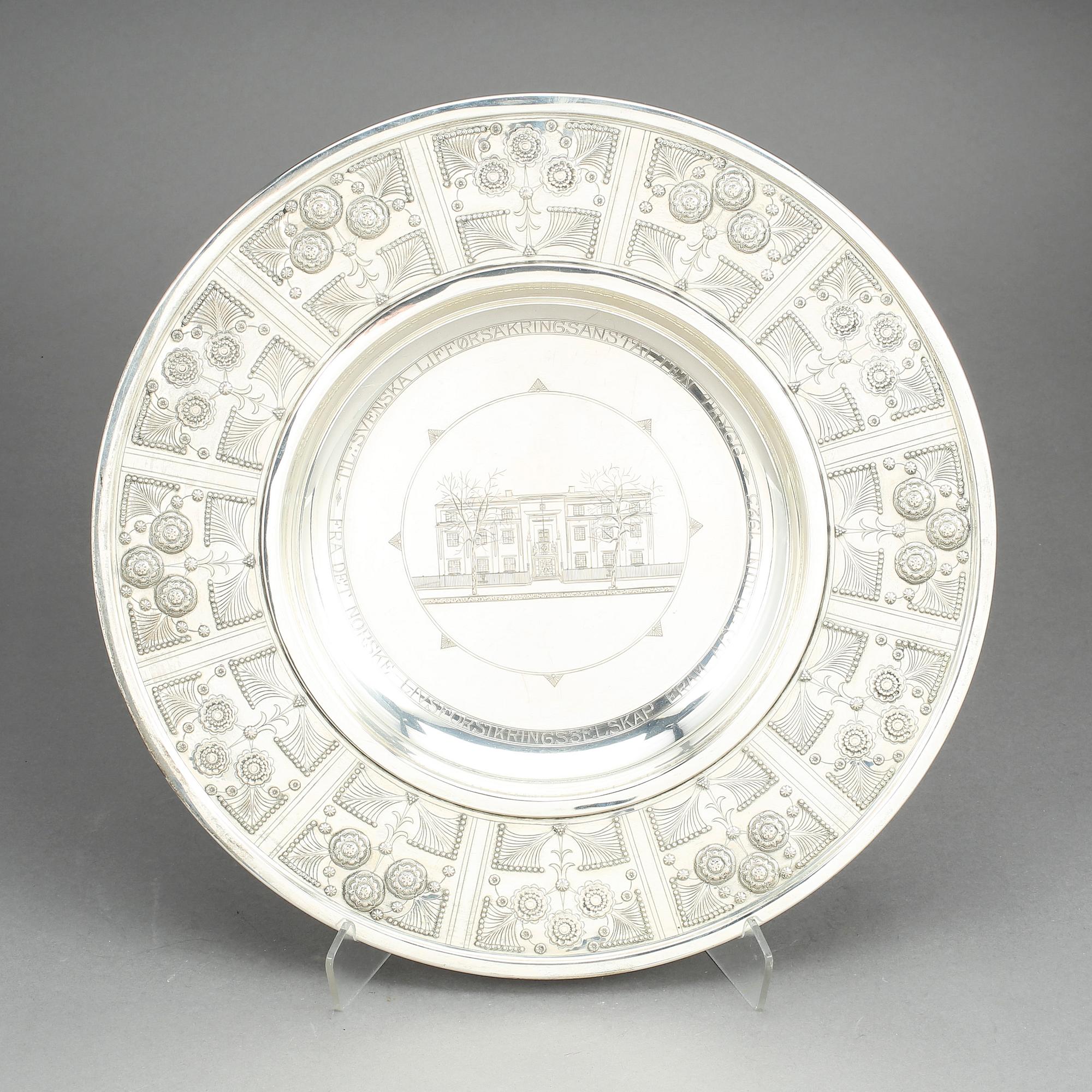 FAT, silver, J. Tostrup, Norge, 1227 gram.