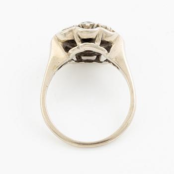 Ring, 14K gold with brilliant-cut diamonds and amethyst.