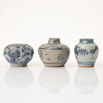 A group of eleven Chinese jars and vases, late Ming dynasty / 17th century.