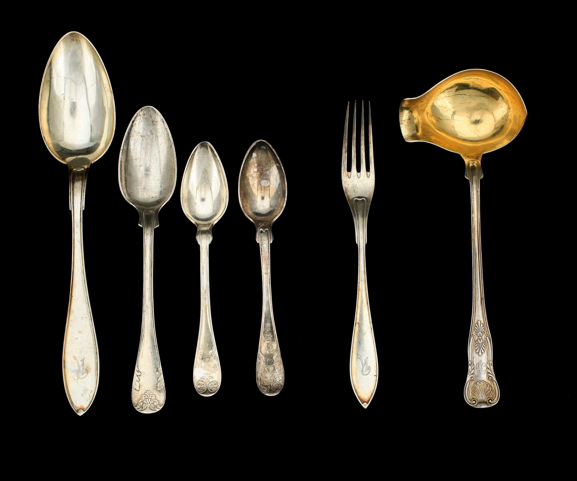 BESTICKSERVISDELAR, silver, 23 delar, bla CG Hallberg, 1800/1900-tal. Tot. Vikt. ca 985 g.