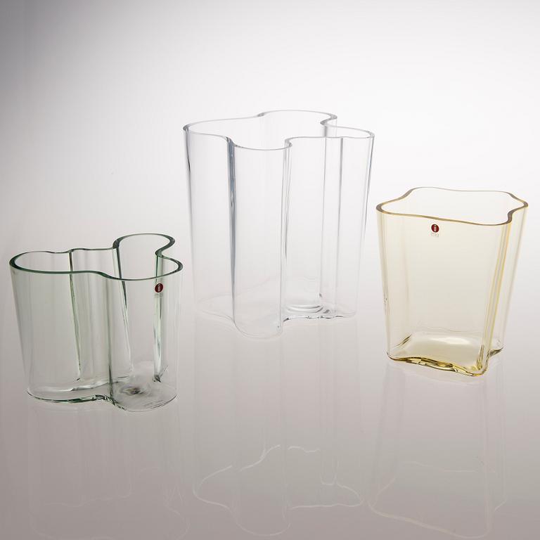 ALVAR AALTO, VASER, 3 st, glas, Iittala, 1980/90-tal.