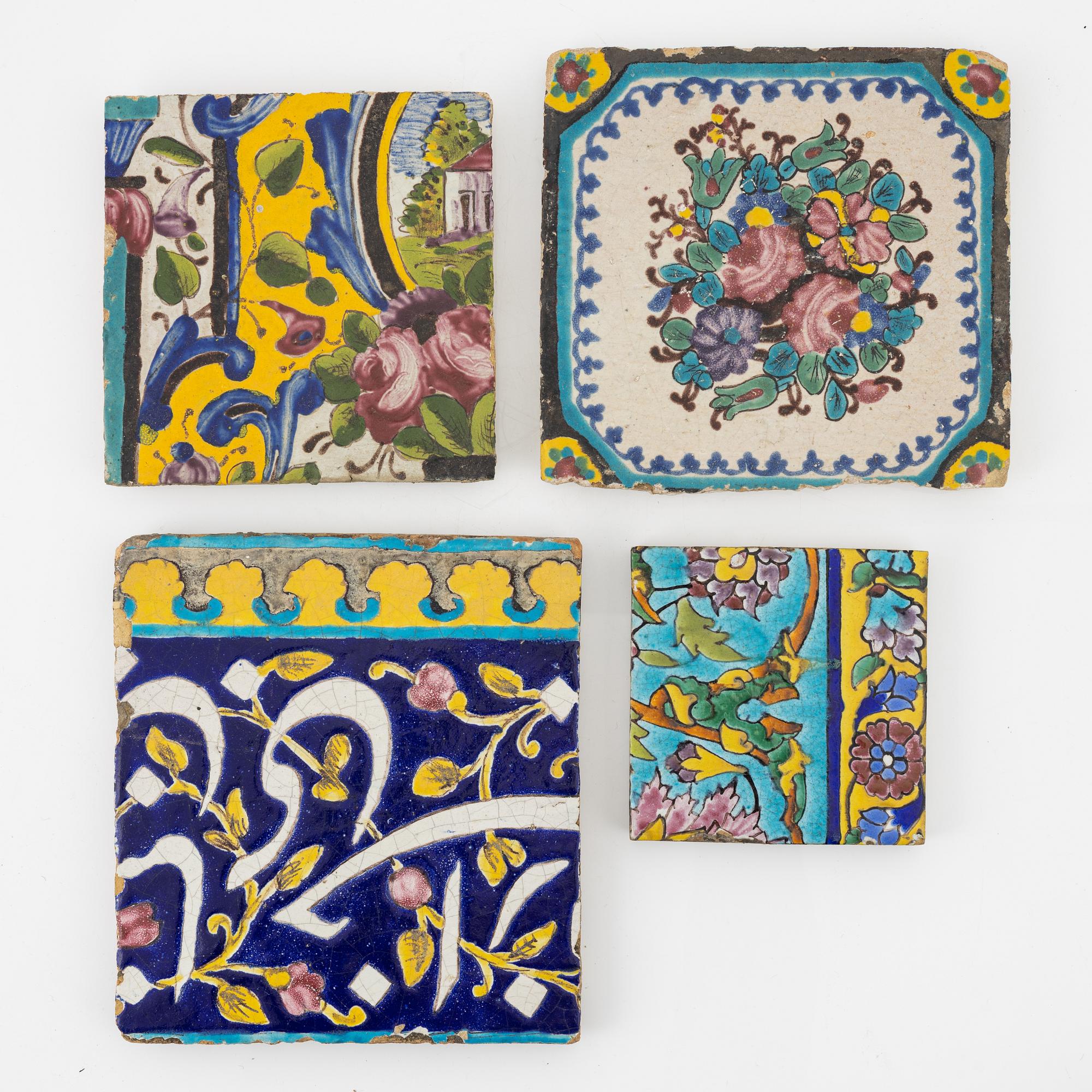 Kakelplattor, fyra stycken, glaserat lergods, Qajardynastin Persien (Iran), 1800-tal.