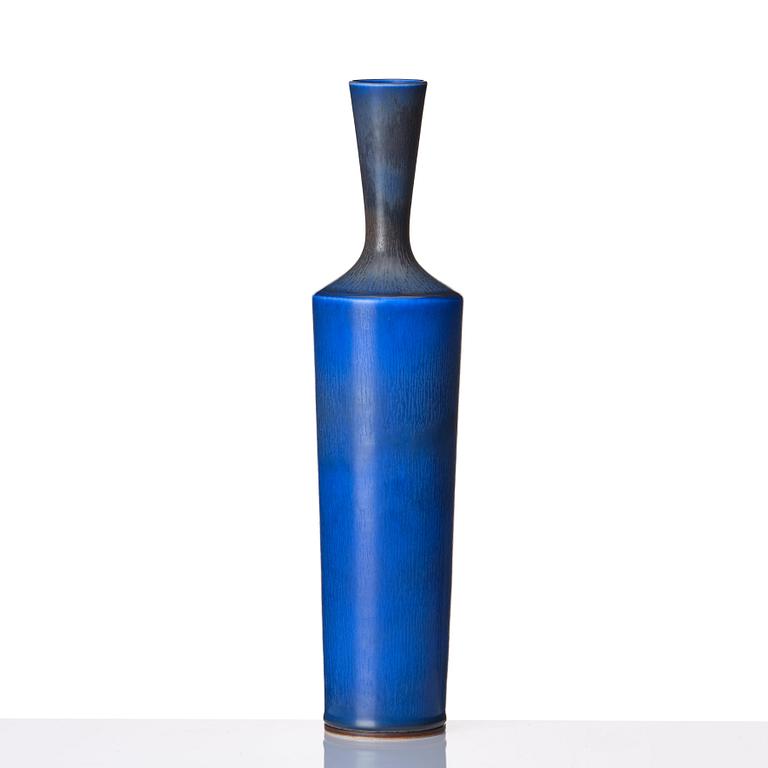 Berndt Friberg, a stoneware vase, Gustavsberg studio, Sweden 1966.