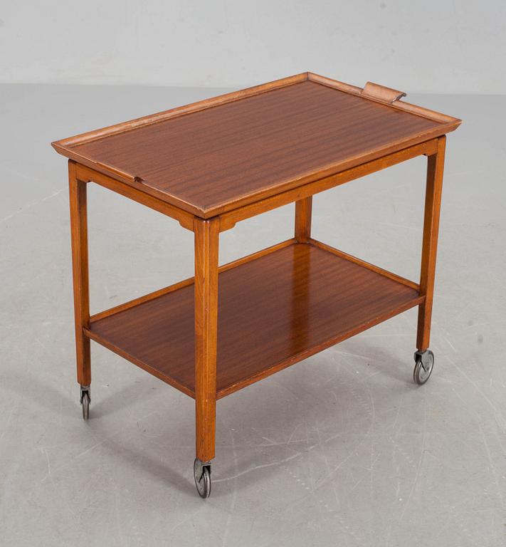 SERVERINGSVAGN, NK, 1900-talets mitt.