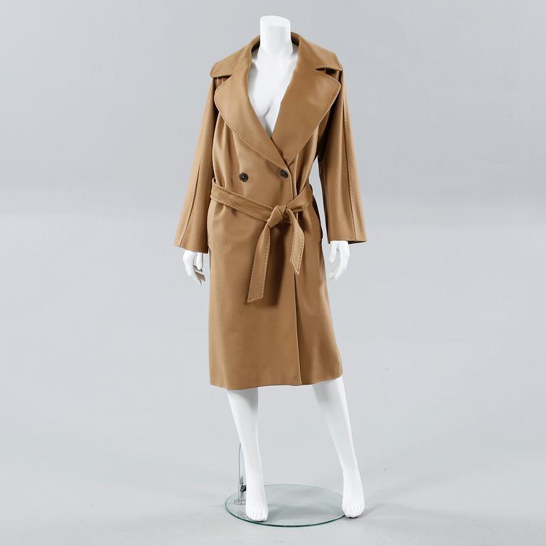 KAPPA, MaxMara.