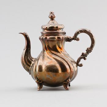 KAFFEKANNA, silver, Tyskland 1960-tal. Vikt ca 392 gram.