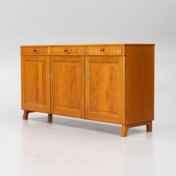 Carl Malmsten, Sideboard, "Calmare nyckel", Åfors möbelfabrik, 1900-talets andra hälft.