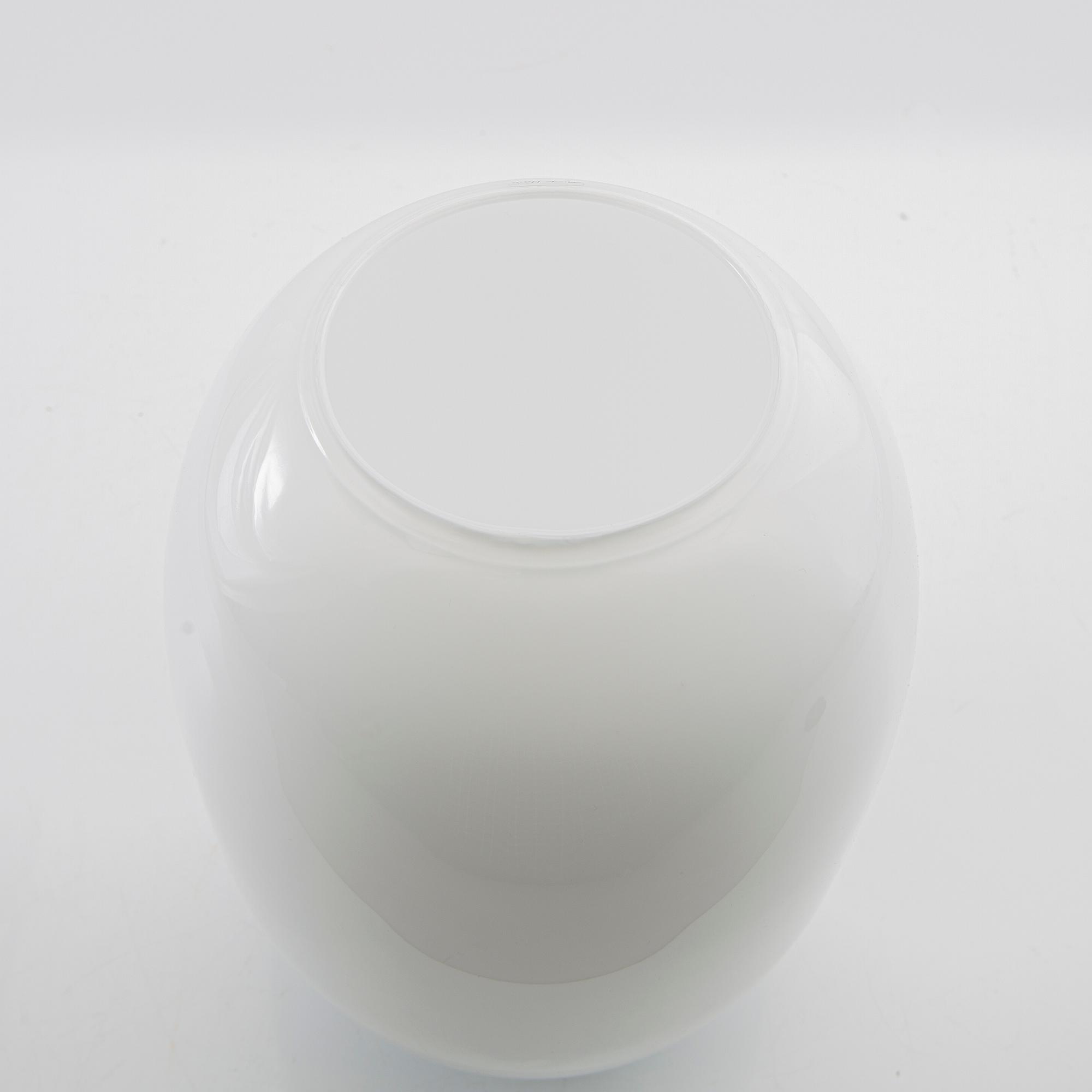 Piet Hein, vaser 3 st "Super Vase" signerade och daterade  89.