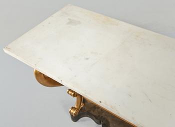 KONSOLBORD, troligen Göteborg, 1800-talets första hälft.