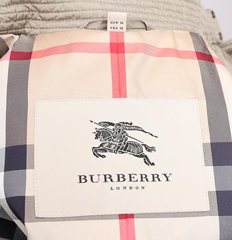 KAPPA/JACKA, Burberry.