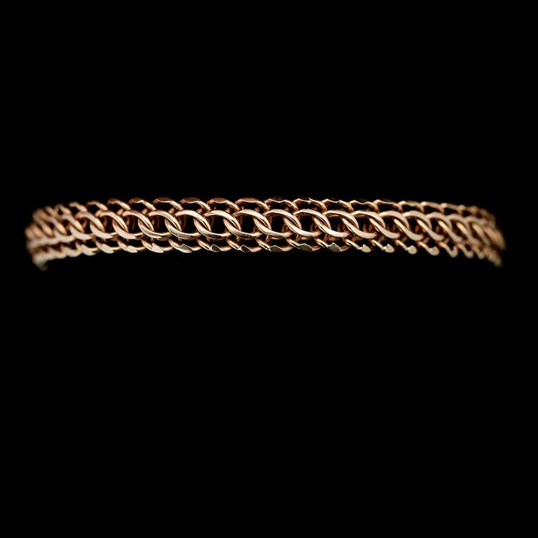 ARMBAND, 18K guld. Vikt ca 18 g.