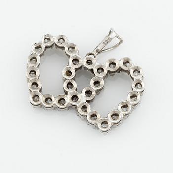 Pendant, double heart, 14K white gold with brilliant-cut diamonds.