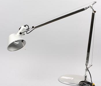 BORDSARMATUR, metall. Artemide, Tolomeo Bord, design: Michele De Lucchi, Giancarlo Fassina.