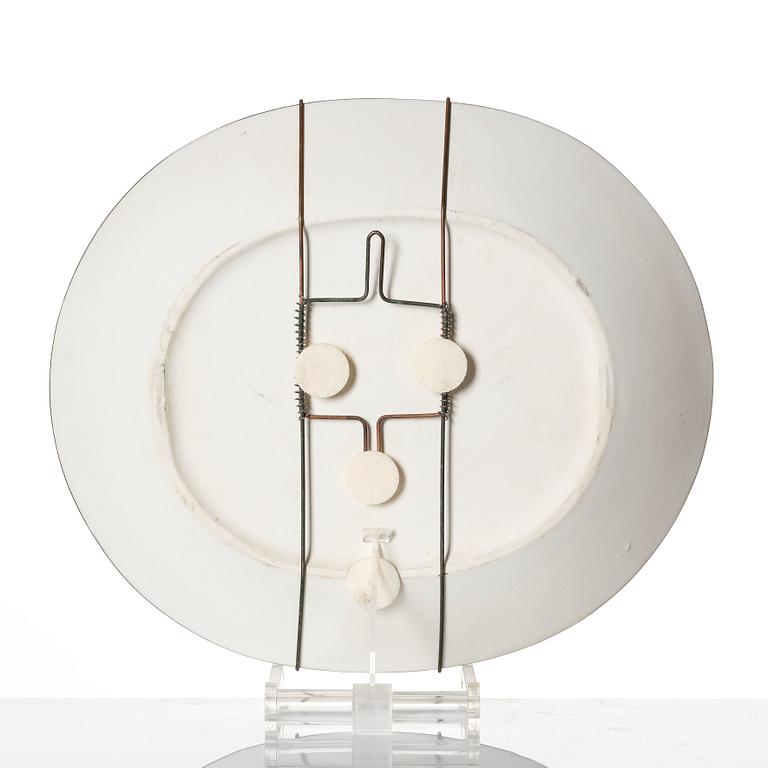 Birger Kaipiainen, a stoneware dish, Arabia, Finland.