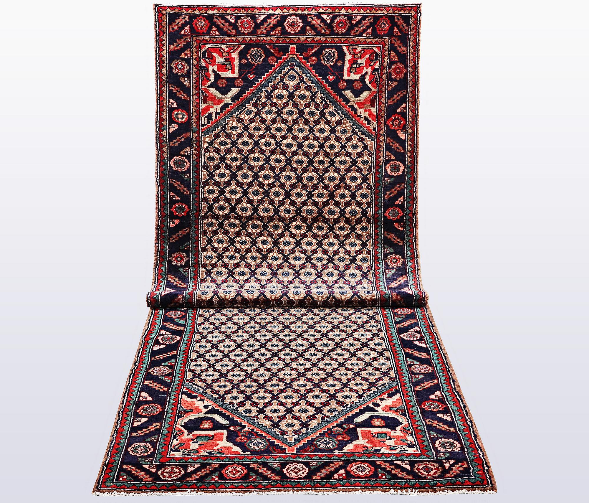 A runner, Koliaj, ca 302 x 99 cm.