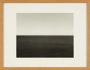 Hiroshi Sugimoto, "South Pacific Ocean Maraenui 1990".