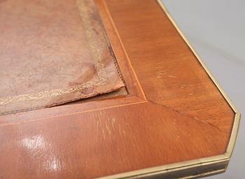 SKRIVBORD, Frankrike, sent 1700-tal.