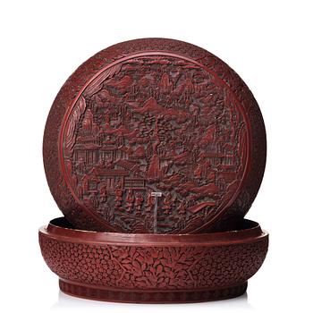 A large Chinese red box with cover, Qing dynasty (1664-1912).