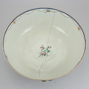 SKÅL, kompaniporslin, Kina, Qianlong (1736-95).