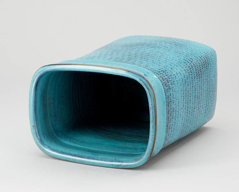 A Stig Lindberg stoneware vase, Gustavsberg Studio 1965.