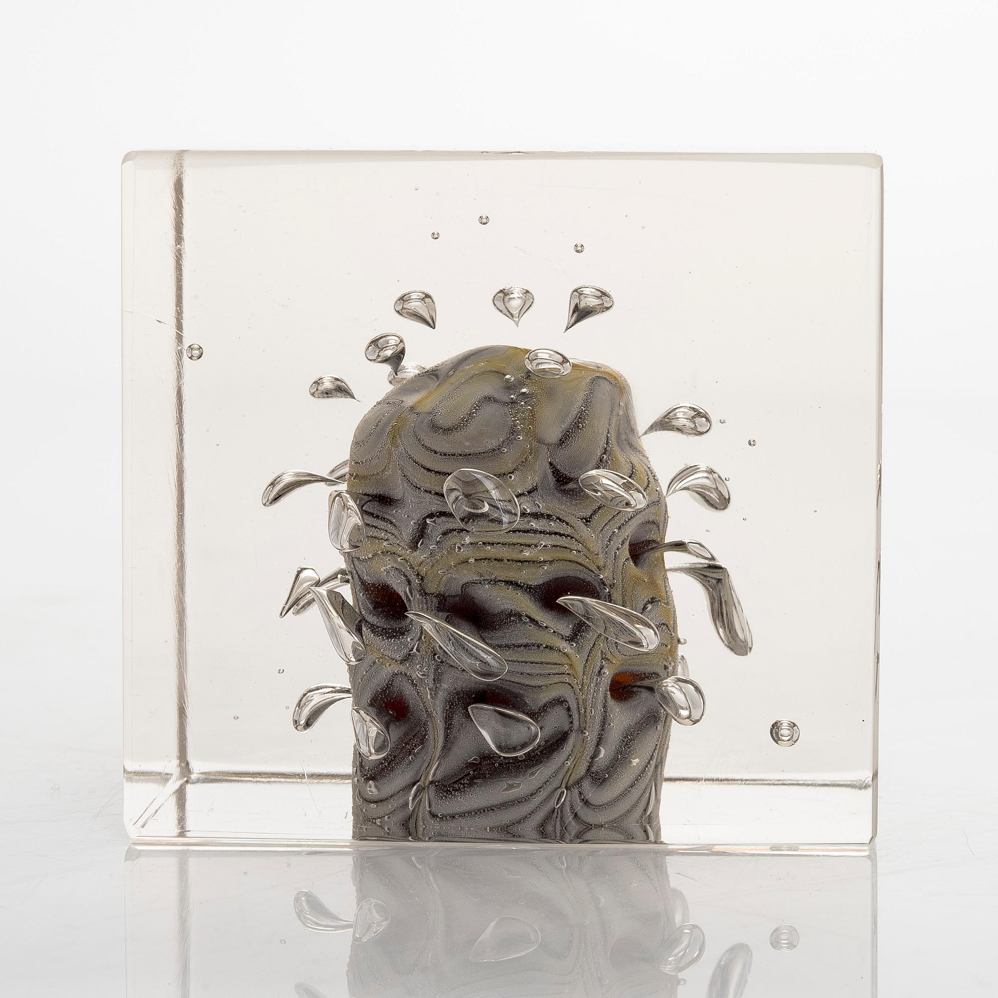 Oiva Toikka, vuosikuutio, signeerattu Oiva Toikka, Nuutajärvi 1979, numeroitu 122/1000.