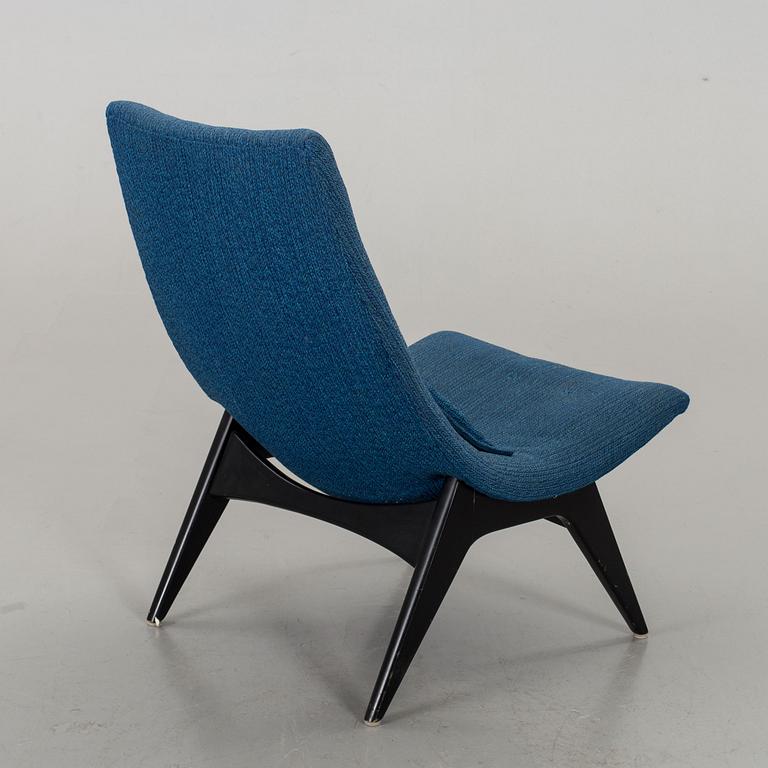 A EASY CHAIRS BY OLOF PERSSON FOR FÅTÖLJINDUSTRI JÖNKÖPING MID 20TH CENTURY.