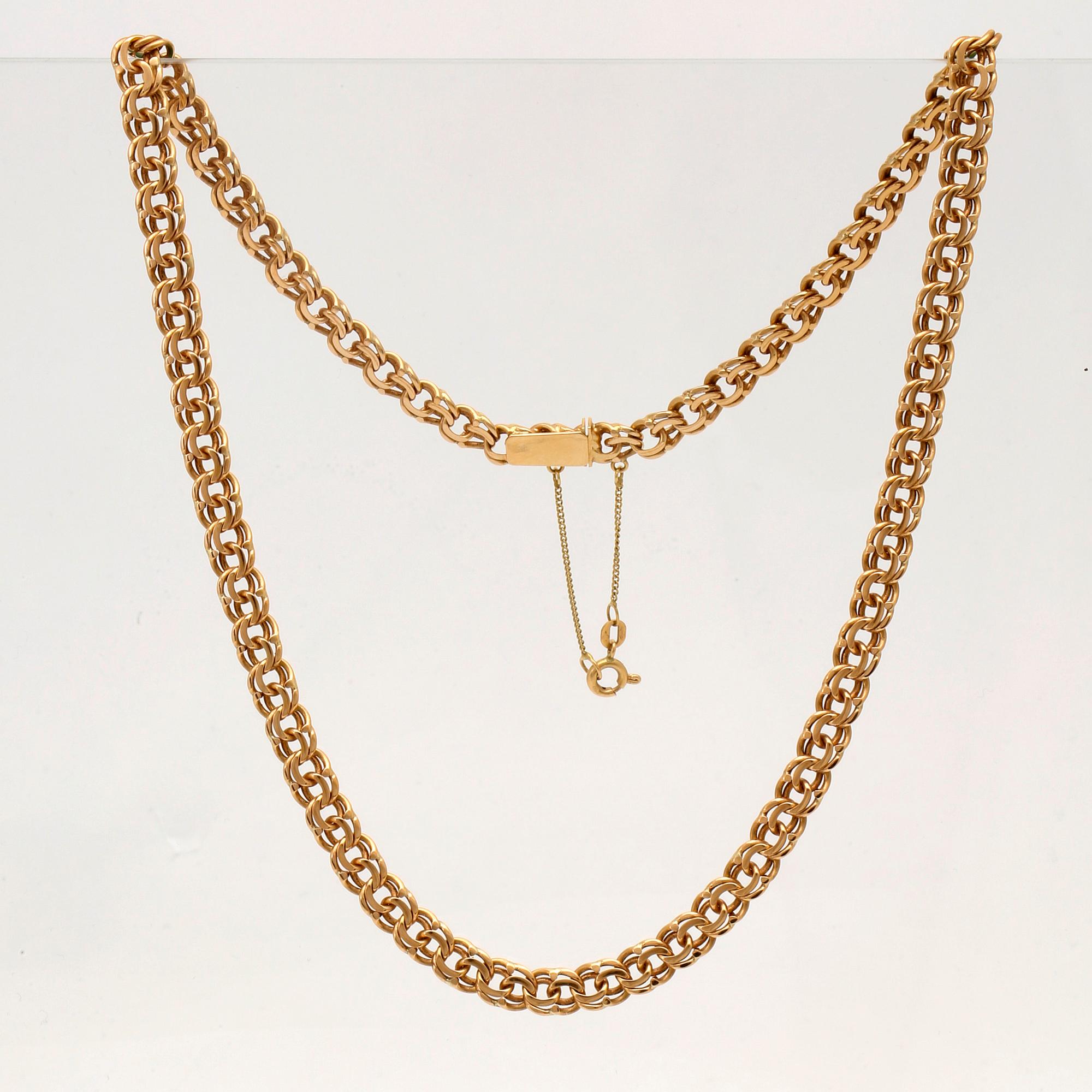 An 18K gold chain. 38g.