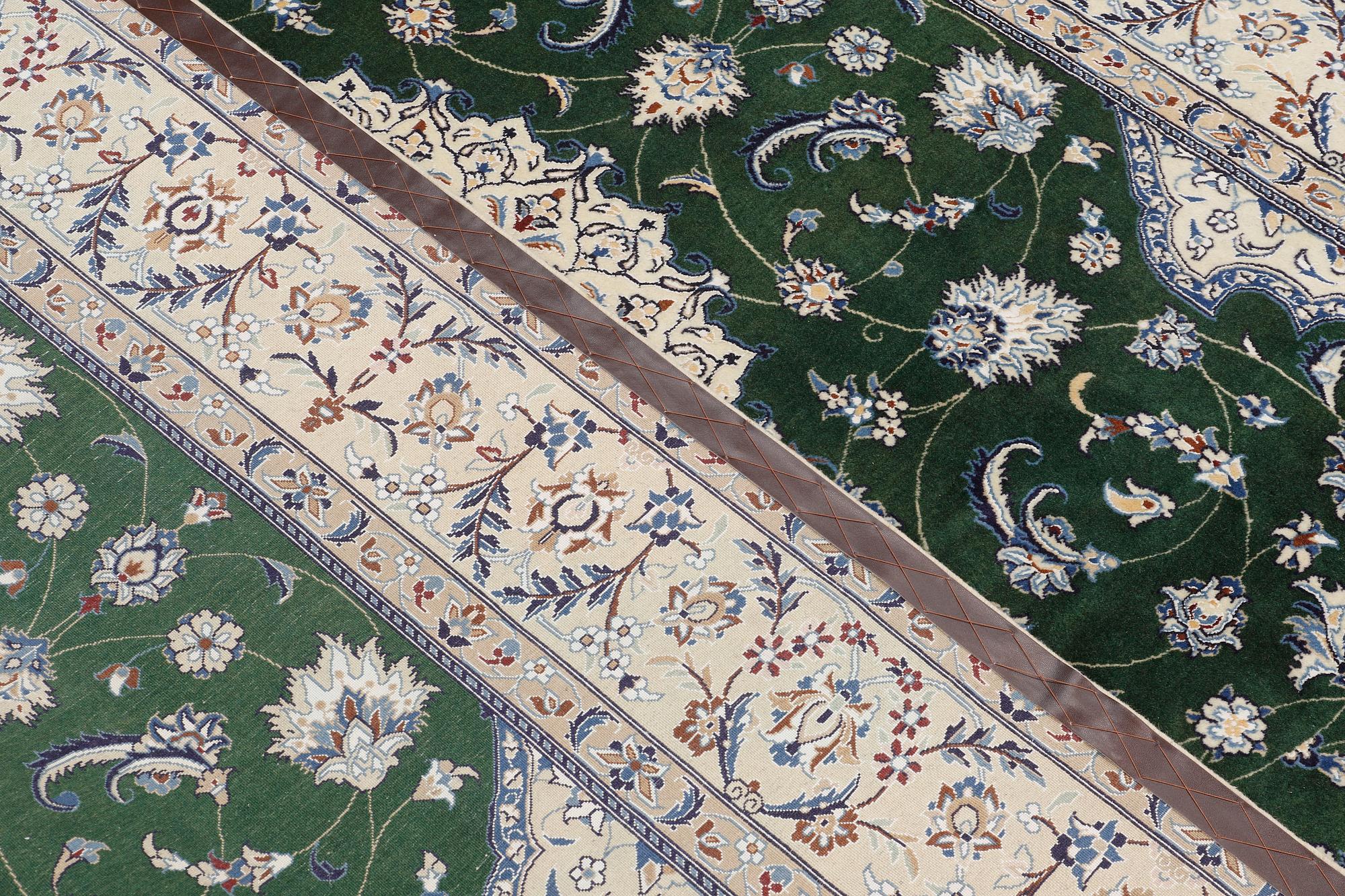 Matta, Nain, part silk, ca 302 x 202 cm.