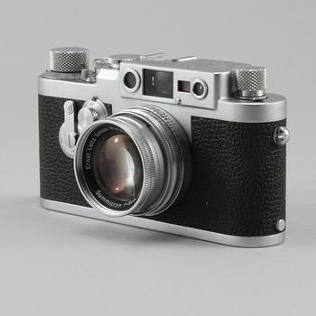 KAMERA med OBJEKTIV, Leica IIIg, nr 828713, Ernst Leitz, GMBH Wetzlar, Tyskland 1900-talets mitt.