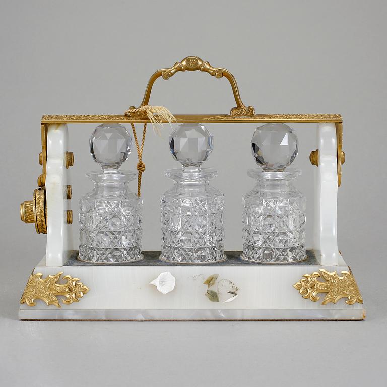 TANTALUS, "The Tantalus", Betjemann's patent, London, 1900-talets första hälft.