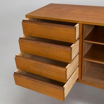 Olli Borg, a mid-20th century '4004' sideboard for Asko.
