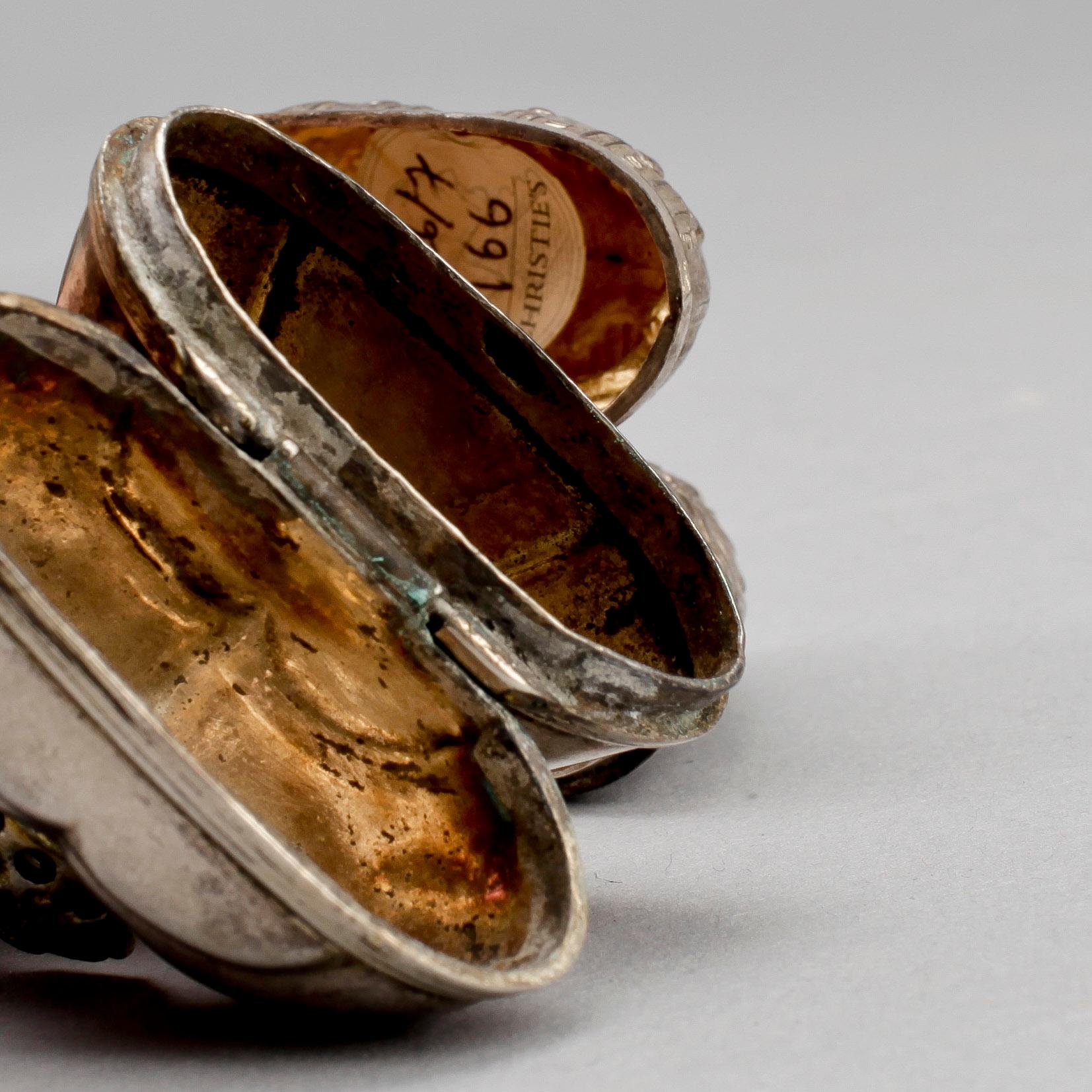 PARTI LUKTDOSOR, 5 st, silver, 17/1800-tal. Vikt ca 223g.