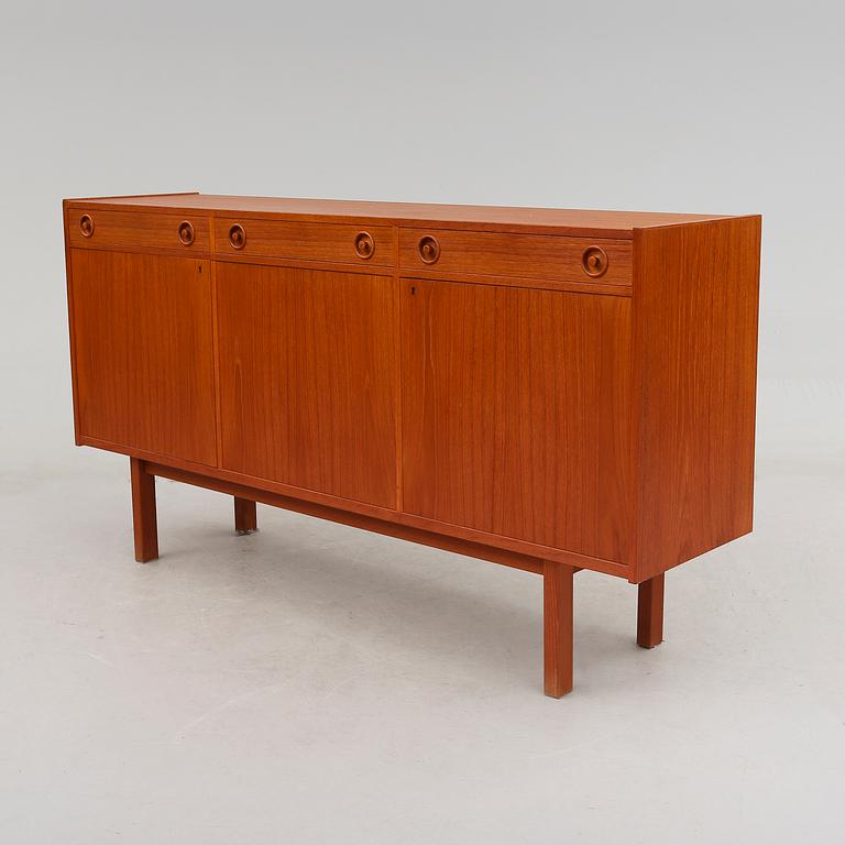 SIDEBOARD, 1900-talets andra hälft.