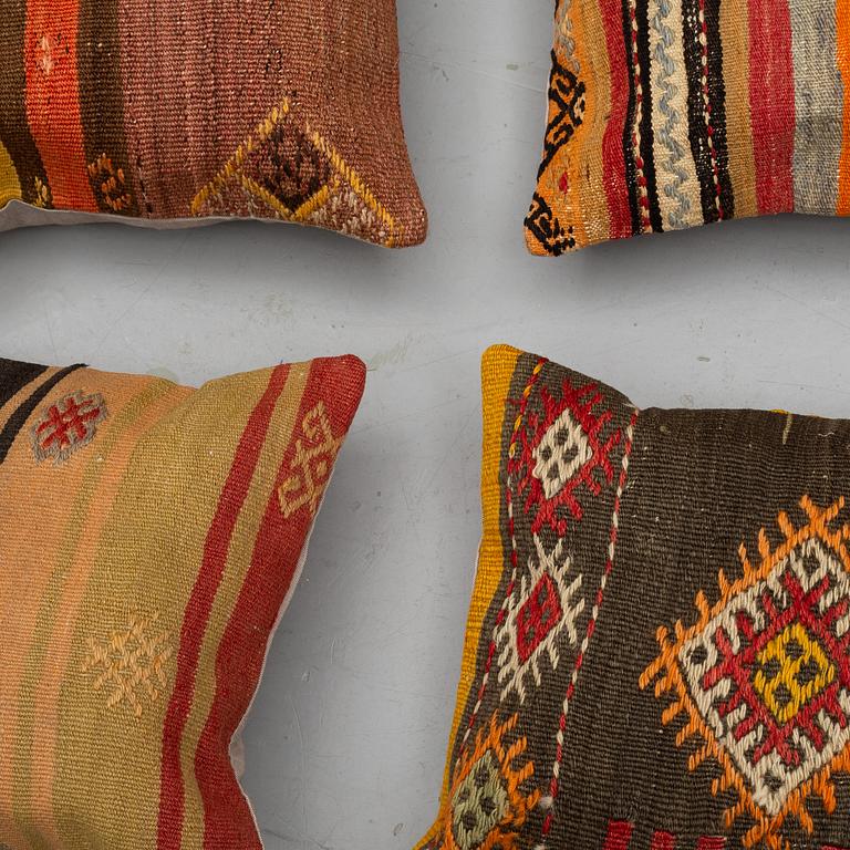 Six kilim cushions, approx, Ca 40 x 40 cm.