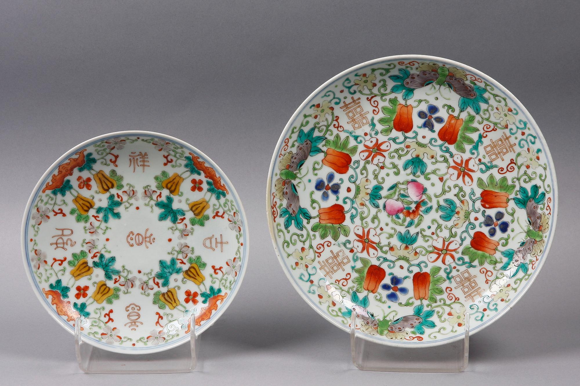 FAT, 2 st , porslin, Kina. 1800-talets slut.