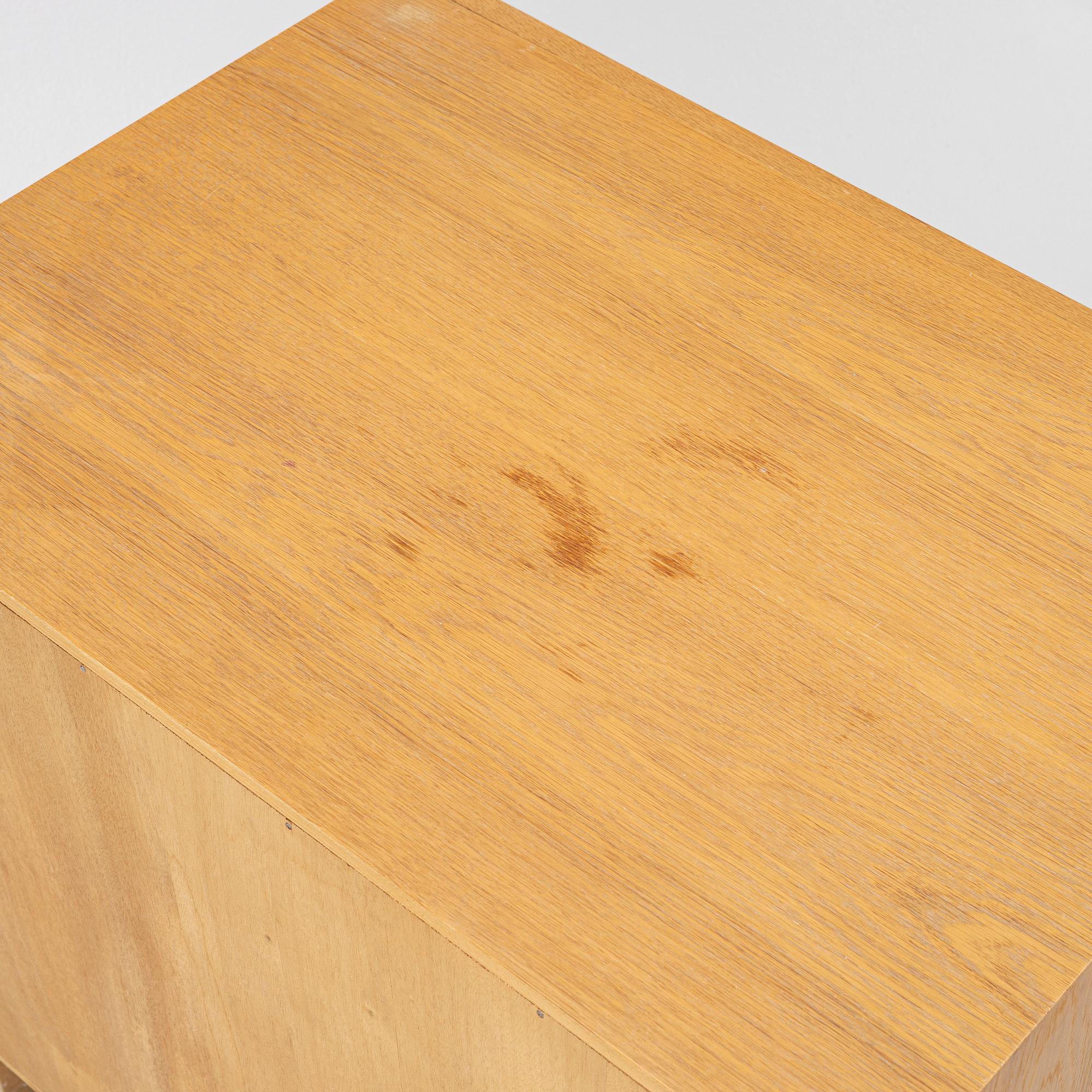 Børge Mogensen, bokhyllor, 2 st samt en byrå, "Öresund", Karl Andersson & Söner, 1900-tales andra hälft.