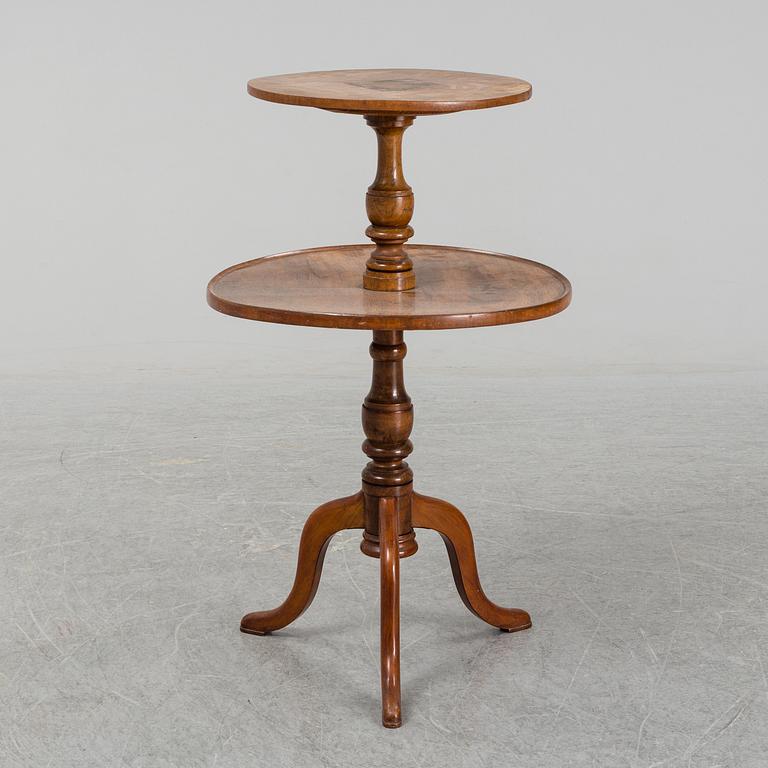 A mahogny Dumbwaiter, 19th century.