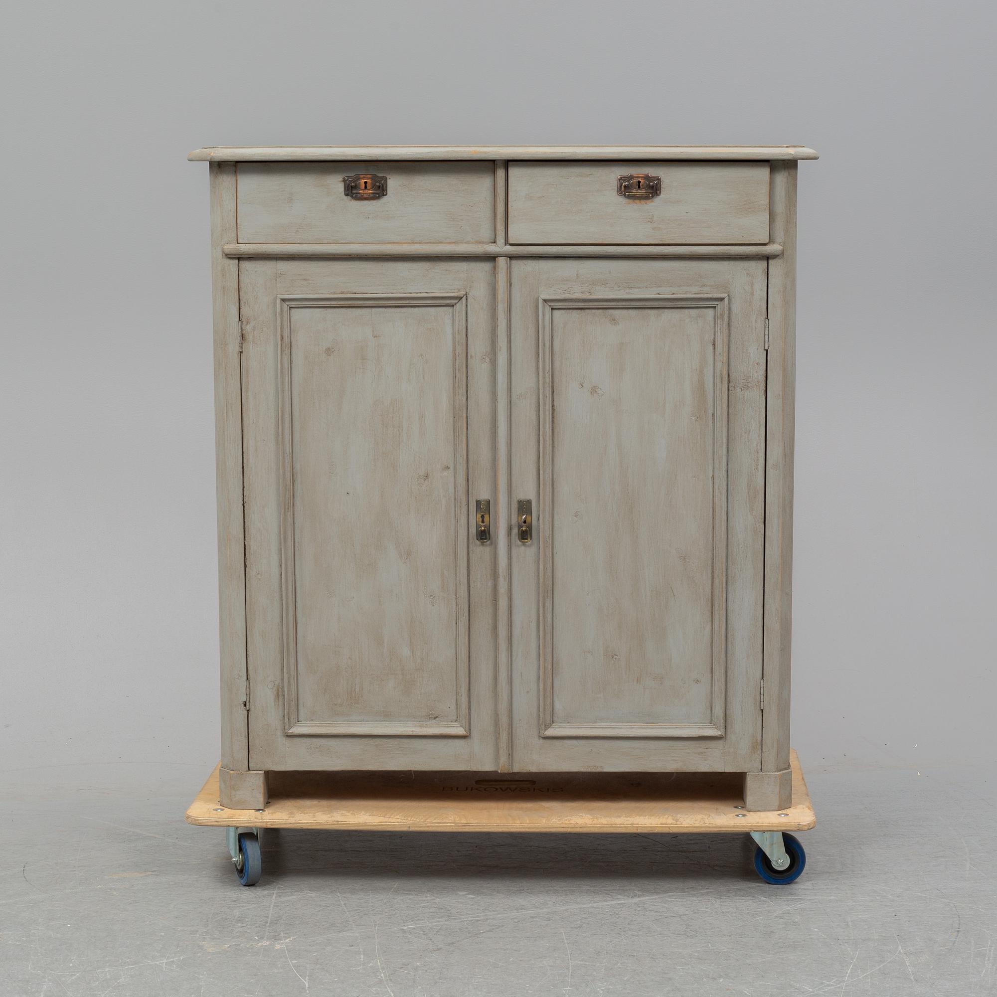 A late 19th Century cabinet.