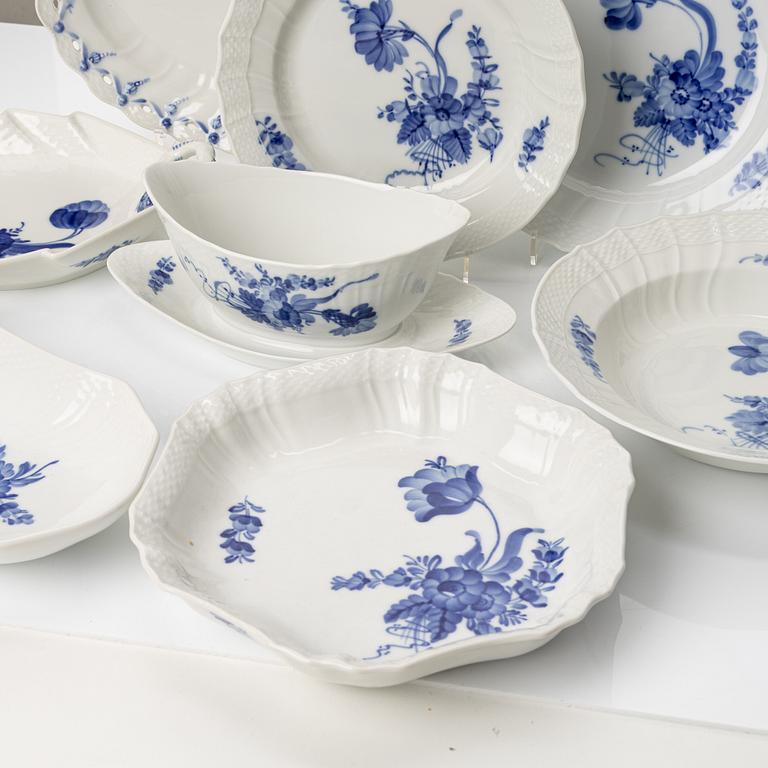 Royal Copenhagen, dinner service, 37 pieces, "Blue Flower", Denmark.