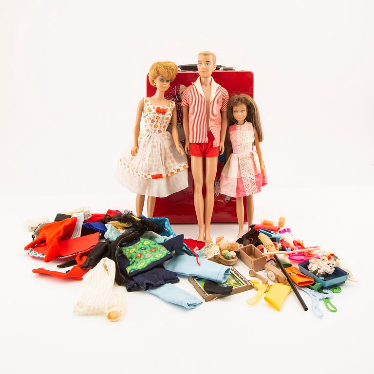 Dolls, 3 pieces and accessories Mattel Japan 1960s.