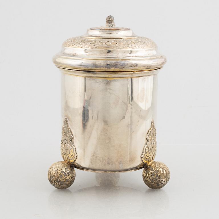A Swedish silver tankard, mark of CG Hallberg, Stockholm 1887.